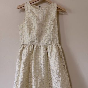 Sleeveless target dress